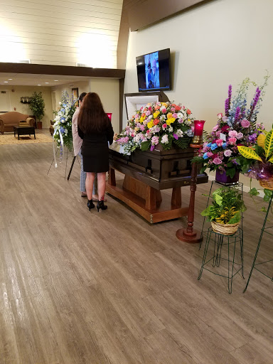 Funeral Home «Forest Park Lawndale Funeral Home», reviews and photos, 6900 Lawndale St, Houston, TX 77023, USA