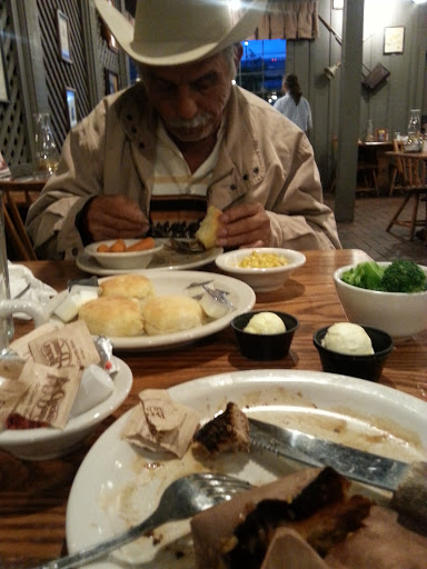 American Restaurant «Cracker Barrel Old Country Store», reviews and photos, 126 Interstate Blvd, Anderson, SC 29621, USA