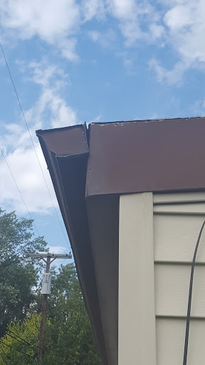 Gutter Cleaning Service «Michigans Handyman», reviews and photos