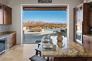 Sedona Luxury Vacation Rentals | Foothills Vacation Rentals image