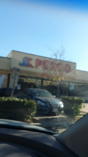 Pet Supply Store «Petco Animal Supplies», reviews and photos, 3384 Tyler St, Riverside, CA 92503, USA