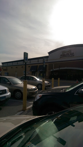 Grocery Store «Kennie’s Market», reviews and photos, 11 Grand Dr, Taneytown, MD 21787, USA