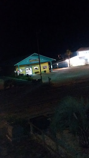 Grocery Store «Holden Beach General Store», reviews and photos, 473 Ocean Blvd W, Holden Beach, NC 28462, USA