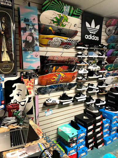 Skateboard Shop «Red Curbs Skate Shop», reviews and photos, 40923 Grimmer Blvd, Fremont, CA 94538, USA