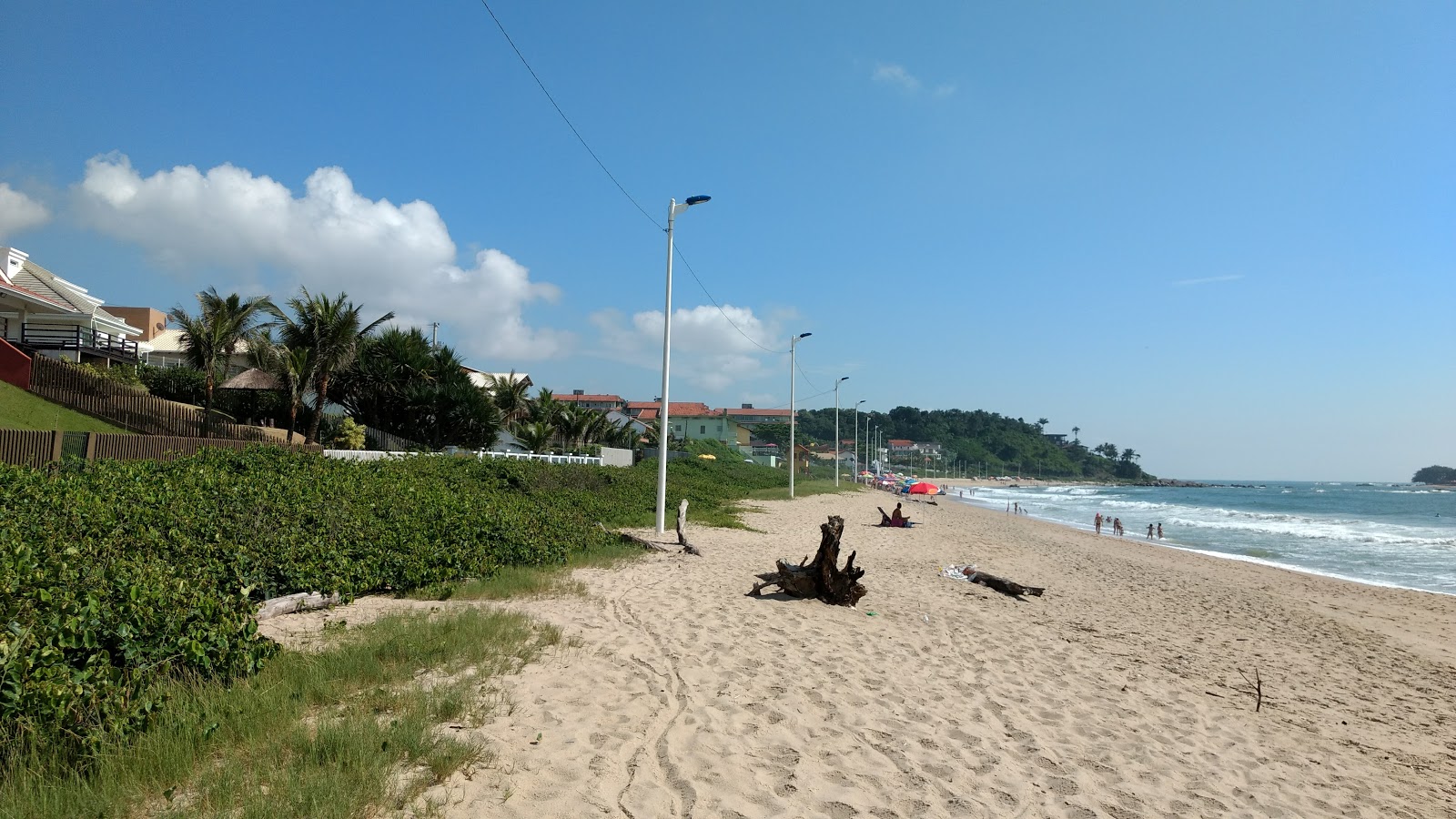 Fotografie cu Plaja Itajuba zonele de facilități