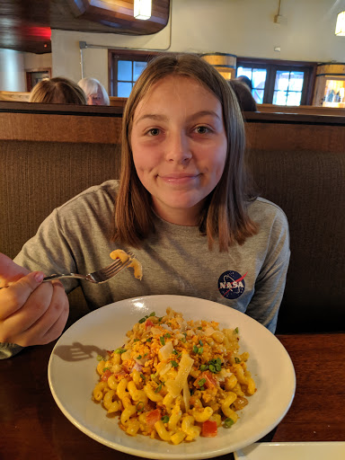 Shopping Mall «Villa Norte Shopping Center», reviews and photos, 3251 Holiday Ct, La Jolla, CA 92037, USA