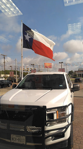 Car Dealer «Sabine River Ford», reviews and photos, 1601 Green Ave, Orange, TX 77630, USA