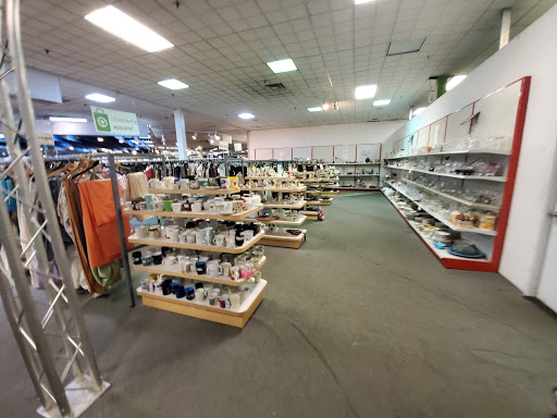 Thrift Store «Best Thrift», reviews and photos, 415 N Military Hwy, Norfolk, VA 23502, USA
