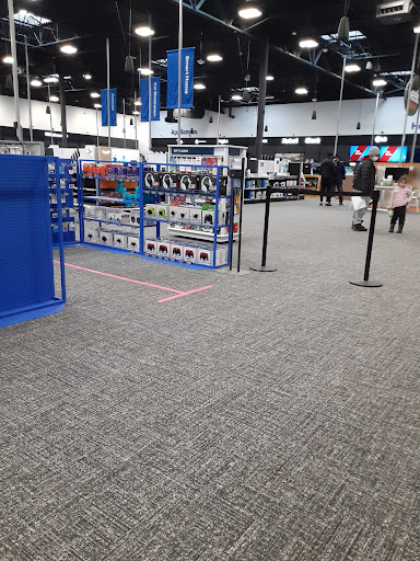 Electronics Store «Best Buy», reviews and photos, 20914 N Frederick Rd, Germantown, MD 20876, USA