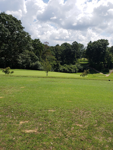 Golf Course «Blue Hills Golf Corporation», reviews and photos, 2002 Blue Hills Dr NE, Roanoke, VA 24012, USA