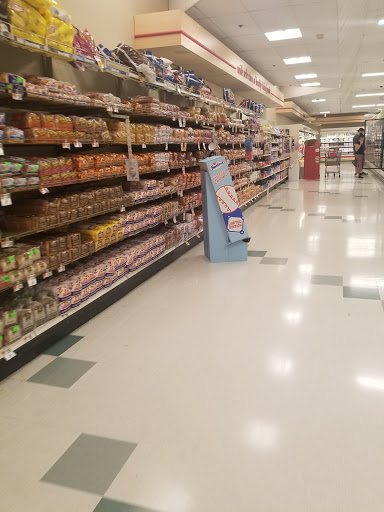 Supermarket «Super Stop & Shop», reviews and photos, 1690 Revere Beach Pkwy, Everett, MA 02149, USA
