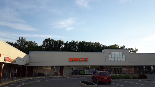 Big Lots image 10