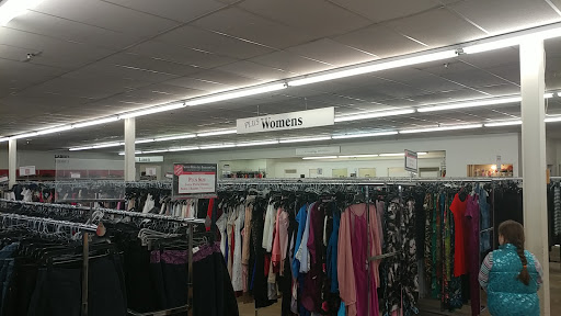 Thrift Store «The Salvation Army Family Store & Donation Center», reviews and photos, 51200 Van Dyke, Shelby Charter Township, MI 48316, USA