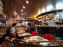Atmosphère du Restaurant Brasserie le commerce à Cherbourg-en-Cotentin - n°4
