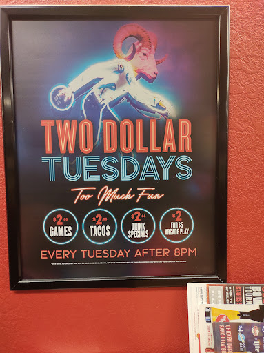 Bowling Alley «AMF Lancaster Lanes», reviews and photos, 4913 Transit Rd, Depew, NY 14043, USA