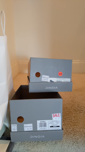 Shoe Store «Shoe Station», reviews and photos, 8041 Eastchase Pkwy, Montgomery, AL 36117, USA