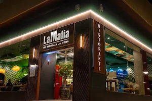 La Mafia Sit-Down Restaurant image