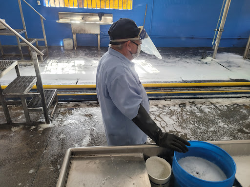 Car Wash «Downey Hand Car Wash & Detail Center», reviews and photos, 9534 Firestone Blvd, Downey, CA 90241, USA