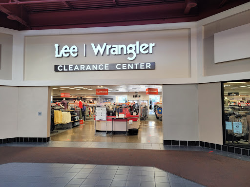 Outlet Store «VF Outlet», reviews and photos, 7400 S Las Vegas Blvd #213, Las Vegas, NV 89123, USA