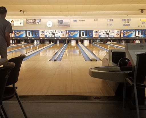 Bowling Alley «St Charles Lanes», reviews and photos, 2187 1st Capitol Dr, St Charles, MO 63301, USA