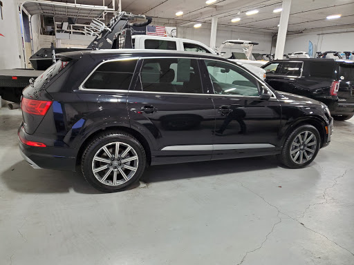 Used Car Dealer «Luxury Sport Autos», reviews and photos, 7325 SW Bonita Rd, Tigard, OR 97224, USA