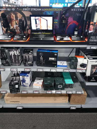 Electronics Store «Best Buy», reviews and photos, 2650 E Beltline Ave SE, Grand Rapids, MI 49546, USA