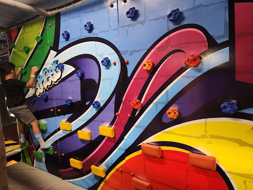 UPTOWN JUNGLE FUN PARK Murrieta, CA image