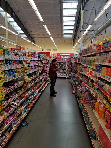 FAMILY DOLLAR, 1990 Cecil Ave, Delano, CA 93215, USA, 