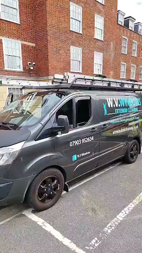 Reviews of W.V. Window Cleaning in Watford - House cleaning service