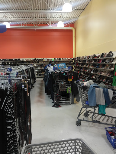 Thrift Store «Goodwill - Chanhassen», reviews and photos, 80 W 78th St, Chanhassen, MN 55317, USA