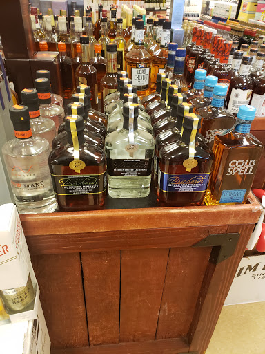 State Liquor Store «State Liquor Agency», reviews and photos, 777 Neil Ave, Columbus, OH 43215, USA