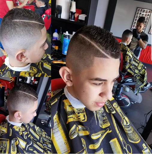 Barber Shop «Dynasty Barber shop», reviews and photos, 510 W Montauk Hwy, Lindenhurst, NY 11757, USA