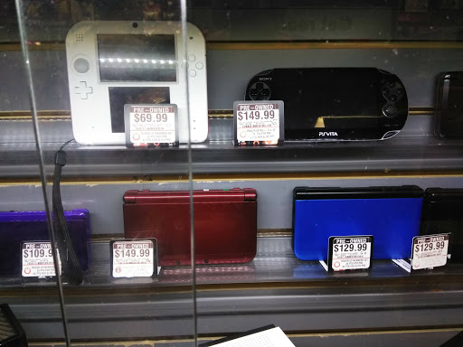 Video Game Store «GameStop», reviews and photos, 1090 Cypress Pkwy, Poinciana, FL 34759, USA