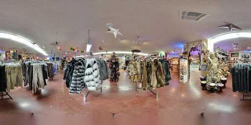 Tobacco Shop «The Melting Pot World Emporium & Smoke Shop», reviews and photos, 1049 S Virginia St, Reno, NV 89502, USA