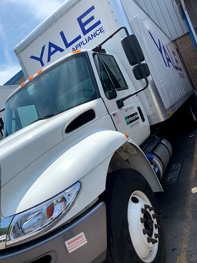 Appliance Parts Supplier «Yale Appliance + Lighting», reviews and photos, 75 Campanelli Pkwy, Stoughton, MA 02072, USA