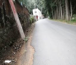 Caseta de cobro al parque de los Dínamos photo