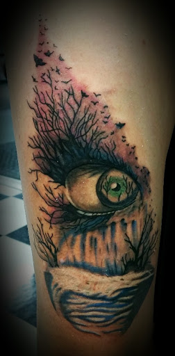 Explore girl thigh tattoo ideas, creative tattoo ideas in Crystal City, available at Meraki Tattoo and Piercing