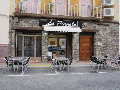 La Pianola - Carrer Pont, 6, 03786 L,Atzúbia, Alicante, Spain