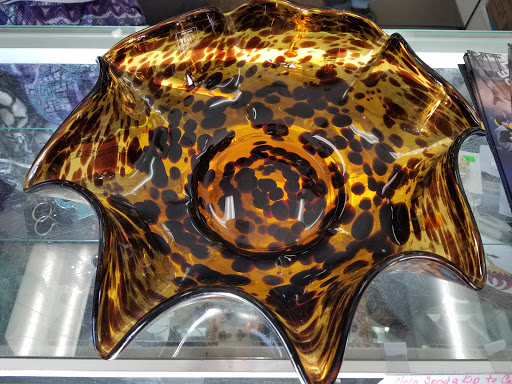 Thrift Store «Bargains Thrift Shop», reviews and photos, 77940 Country Club Dr, Palm Desert, CA 92211, USA