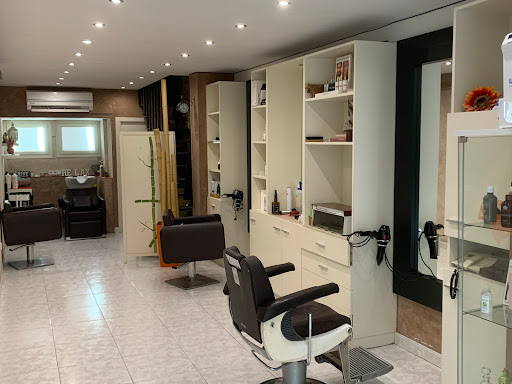 Perruqueria Jove en Manresa, Barcelona