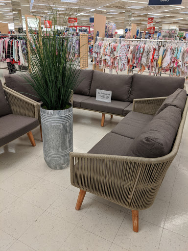 Department Store «Marshalls & HomeGoods», reviews and photos, 6128 Grand Ave, Gurnee, IL 60031, USA
