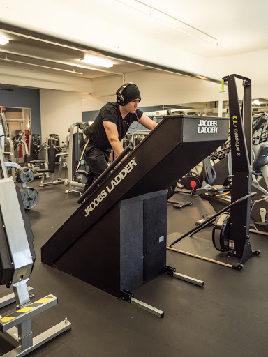 Gym «Peak Performance - NE Portland Gym», reviews and photos, 2640 NE Alberta St, Portland, OR 97211, USA