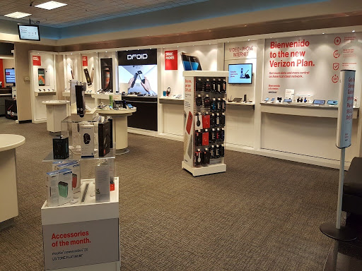 Cell Phone Store «Verizon», reviews and photos, 2028 Montebello Town Center, Montebello, CA 90640, USA