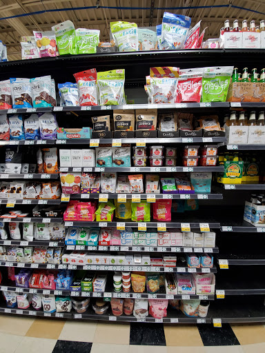 Grocery Store «Whole Foods Market», reviews and photos, 7511 Leesburg Pike, Falls Church, VA 22043, USA