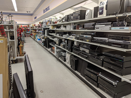 Donations Center «Goodwill Donation and Retail Center», reviews and photos