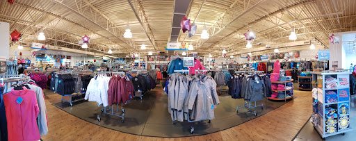 Sportswear Store «Columbia Sportswear Outlet Store», reviews and photos, 3170 Livermore Outlets Dr #420, Livermore, CA 94551, USA