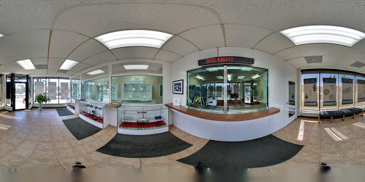 Jewelry Buyer «New Era Jewelry and Coin», reviews and photos, 4359 W Diversey Ave, Chicago, IL 60639, USA