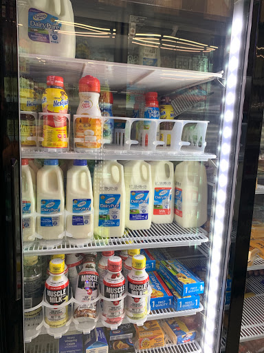 Liquor Store «Holly Market», reviews and photos, 491 Laurel St, San Carlos, CA 94070, USA