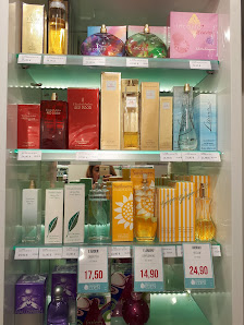Perfumeria Xarig Carrer del Port, 3, 07680 Porto Cristo, Illes Balears, España