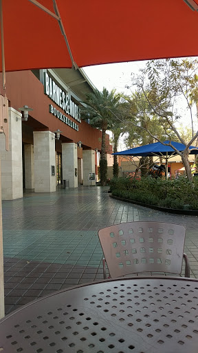 Book Store «Barnes & Noble», reviews and photos, 2000 E Rio Salado Pkwy #1032, Tempe, AZ 85281, USA